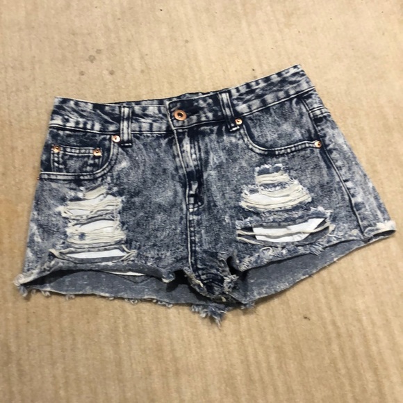 Jean shorts - Picture 1 of 1